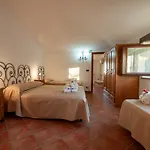 Azienda Agrituristica Le Terre Di San Leonardo Κατάλυμα σε φάρμα