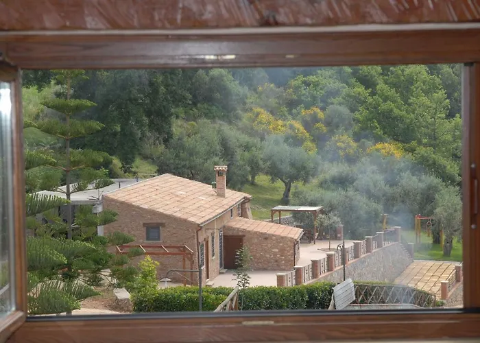 Azienda Agrituristica Le Terre Di San Leonardo *