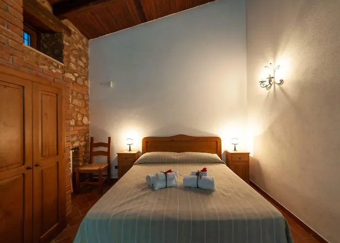 Farmház Azienda Agrituristica Le Terre Di San Leonardo Cetraro