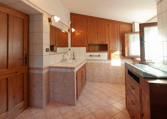 Azienda Agrituristica Le Terre Di San Leonardo * 切特拉罗